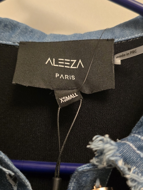 New Aleeza Paris Crop Black with Denim Trim Knit Cardigan XS - Picture 6 of 6